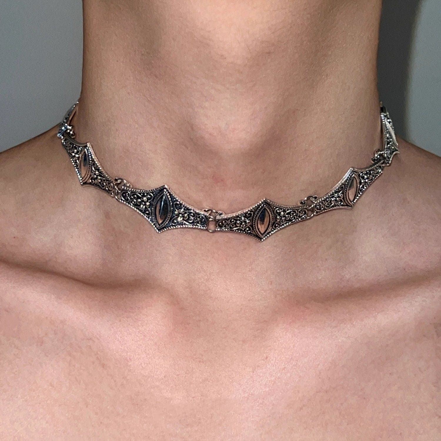 Heritage Silver Victorian Collar Choker - Image 0