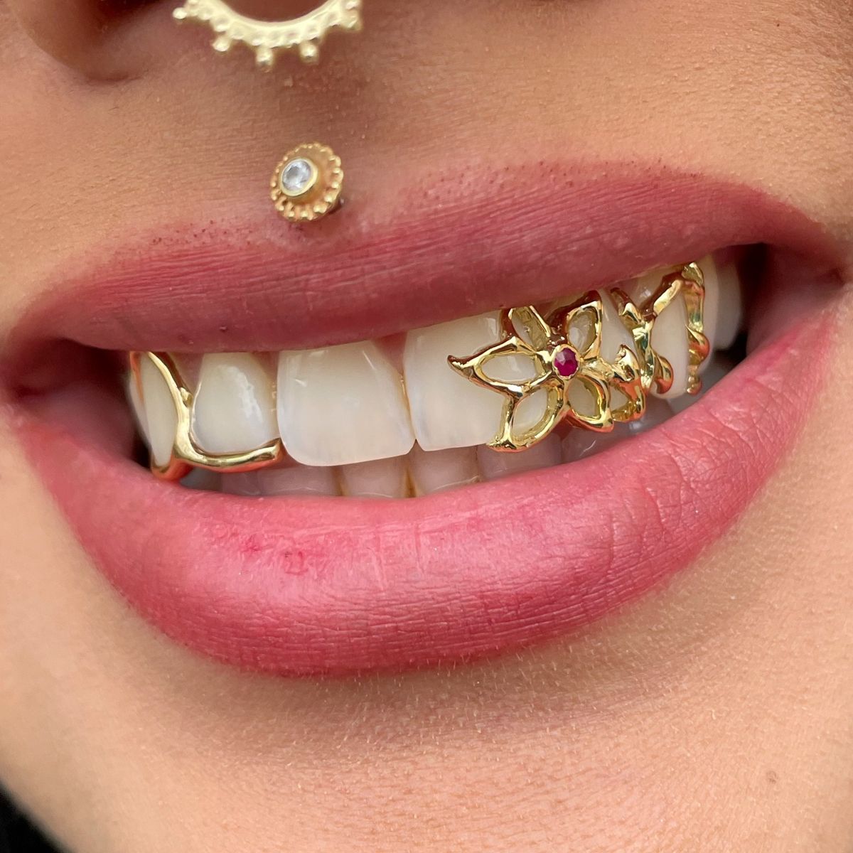 Gold Hollow Flower Tooth Grillz for Women